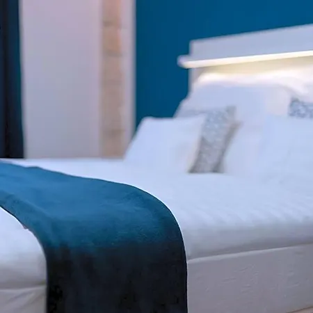 Szitakoeto Panzio 4* Fertőrákos