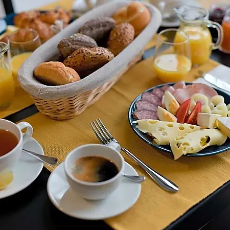 Szitakoeto Panzio 4* Fertőrákos